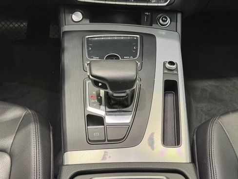 Used 2018 Audi Q5 2.0T Premium Plus AWD/4WD image 11