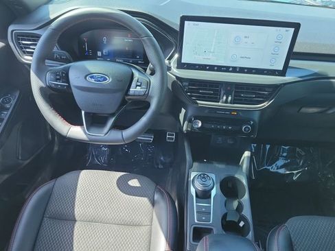 Used 2023 Ford Escape ST-Line w/ Tech Pack #1 AWD/4WD image 16