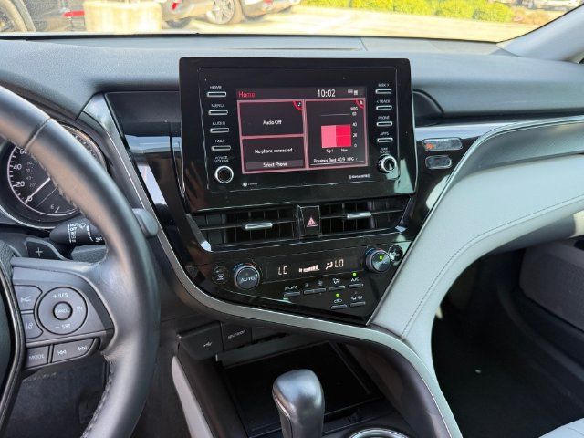 Used 2022 Toyota Camry SE FWD image 14