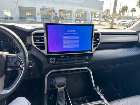 Used 2022 Toyota Tundra SR5 w/ SR5 Premium Package image 18