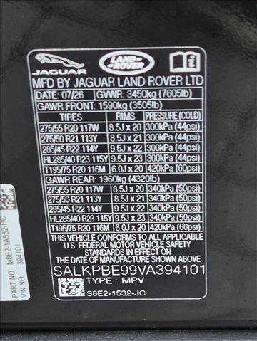 New 2027 Land Rover Range Rover Long Wheelbase SE AWD/4WD image 17