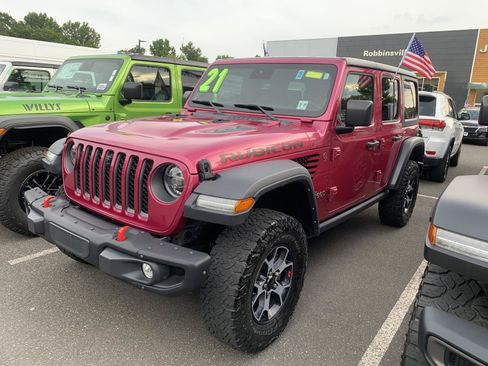 Used 2021 Jeep Wrangler Unlimited Rubicon w/ Dual Top Group AWD/4WD image 6