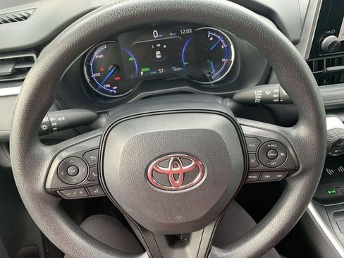 Certified 2025 Toyota RAV4 LE AWD/4WD image 19