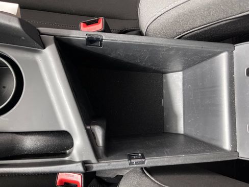 Certified 2025 Hyundai Elantra Sport FWD image 25