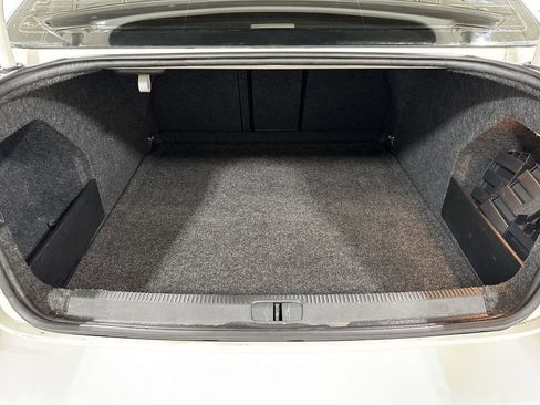 Used 2007 Volkswagen Passat 2.0T image 23