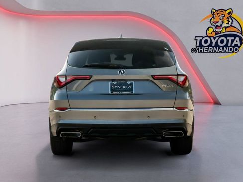Used 2023 Acura MDX FWD w/ Technology Package image 7