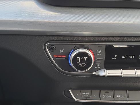 Used 2025 Audi Q5 2.0T Premium image 38