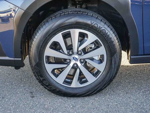 Certified 2025 Subaru Outback 2.5i image 11