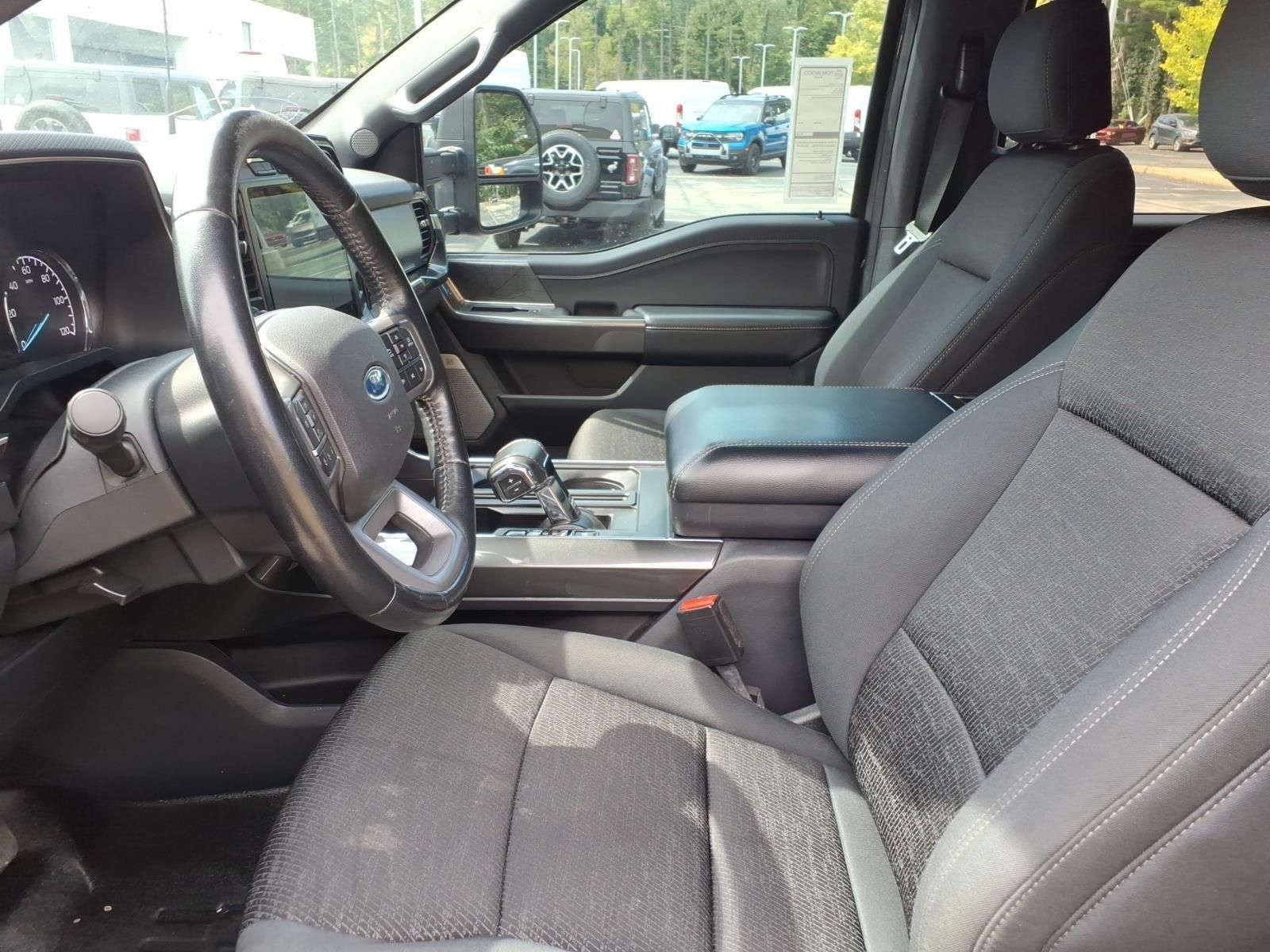 Used 2021 Ford F150 XLT w/ Equipment Group 302A High AWD/4WD image 17