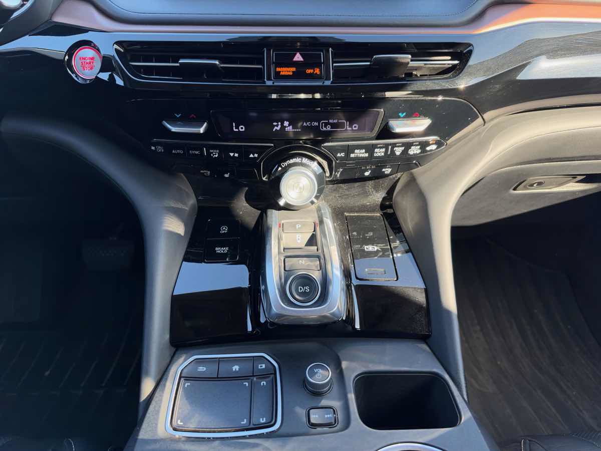 Used 2022 Acura MDX w/ Technology Package AWD/4WD image 18