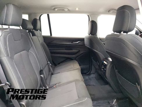 Used 2023 Jeep Grand Cherokee L Laredo w/ Luxury Tech Group I AWD/4WD image 28