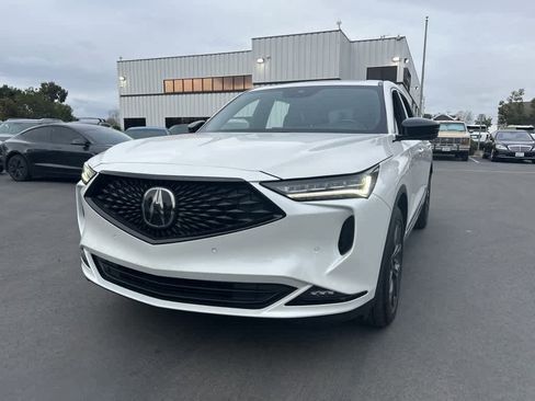 Used 2023 Acura MDX A-Spec image 5