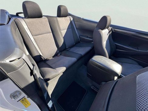 Used 2006 Toyota Solara SE image 25