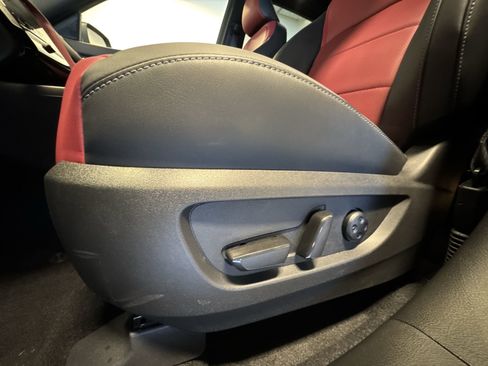 New 2025 INFINITI QX50 Sport image 12