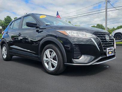 Used 2024 Nissan Kicks S