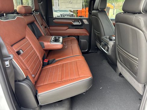 New 2026 GMC Sierra 3500 Denali Ultimate image 20