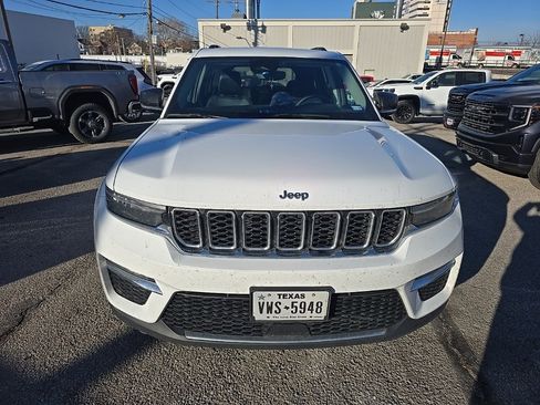 Used 2023 Jeep Grand Cherokee Limited image 2