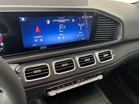 Certified 2025 Mercedes-Benz GLE 63 AMG S image 29