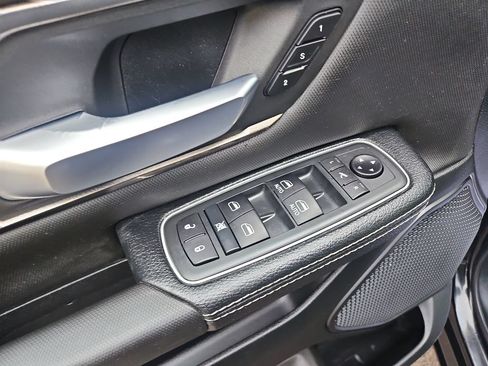 Used 2020 RAM 1500 Rebel w/ Level 1 Equipment Group AWD/4WD image 11