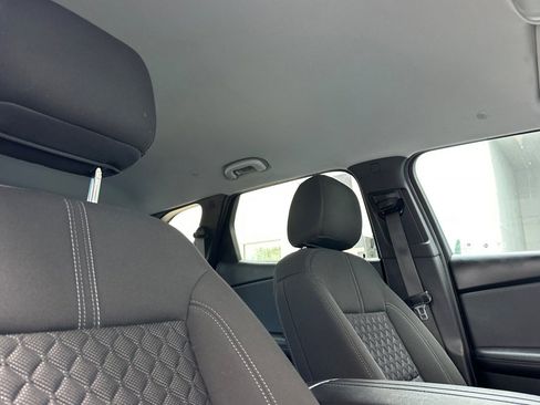 Used 2020 Chevrolet Blazer LT FWD image 19