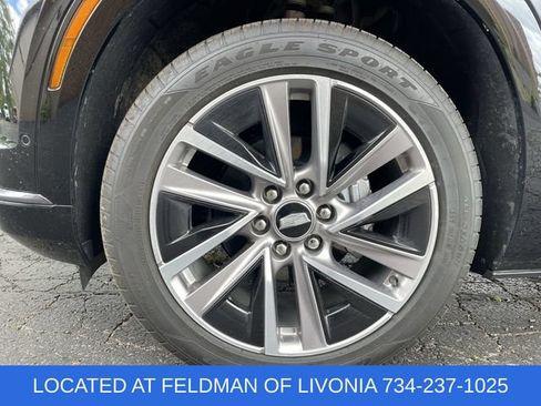 Used 2026 Cadillac Vistiq Sport w/ LPO, Floor Liner Package AWD/4WD image 33