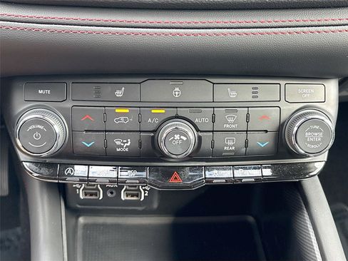 Used 2026 Dodge Durango GT RWD image 16