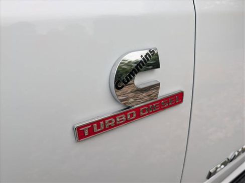 Used 2024 RAM 3500 Big Horn AWD/4WD image 11