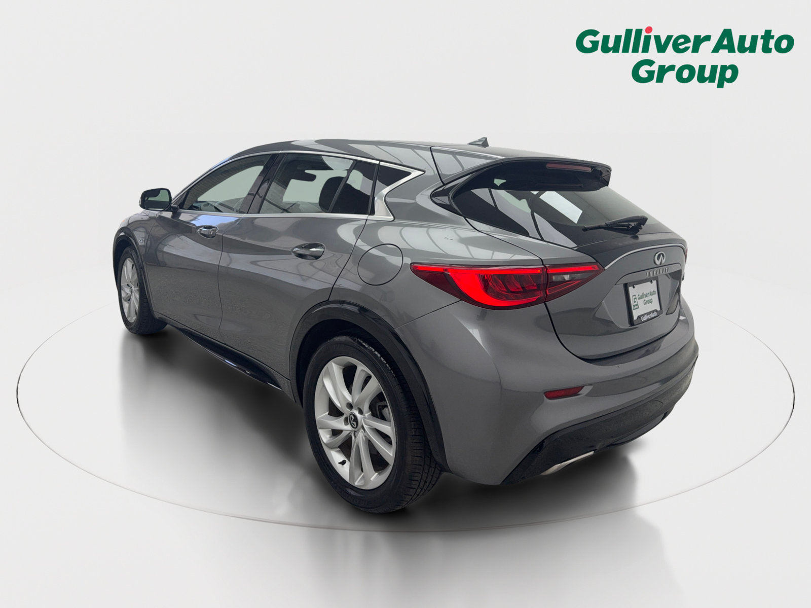 Used 2019 INFINITI QX30 FWD image 4