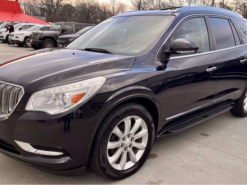 Used 2014 Buick Enclave Leather image 3