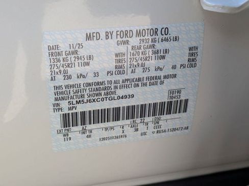 New 2026 Lincoln Aviator Premiere w/ Jet Appearance Package image 18