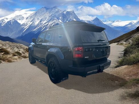 Certified 2024 Toyota Land Cruiser image 4