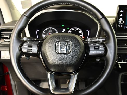 Certified 2025 Honda Pilot EX-L image 19