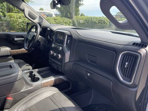 Used 2021 GMC Sierra 1500 Denali w/ Denali Ultimate Package AWD/4WD image 30