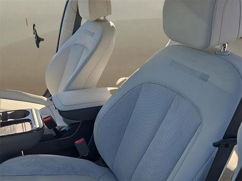 New 2026 Hyundai Ioniq 5 Limited image 13