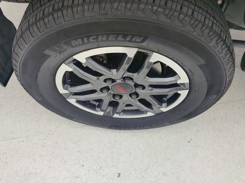 Used 2024 Toyota Tacoma TRD Sport RWD image 28