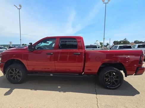 New 2026 RAM 2500 Tradesman AWD/4WD image 12