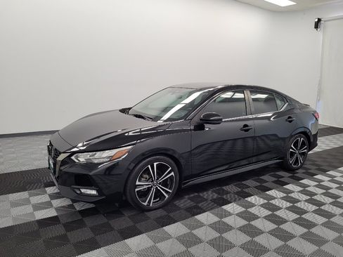 Used 2021 Nissan Sentra SR FWD image 2