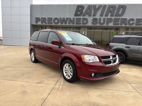 Used 2020 Dodge Grand Caravan SXT image 1