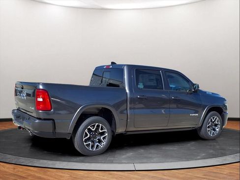 New 2026 RAM 1500 Laramie AWD/4WD image 15
