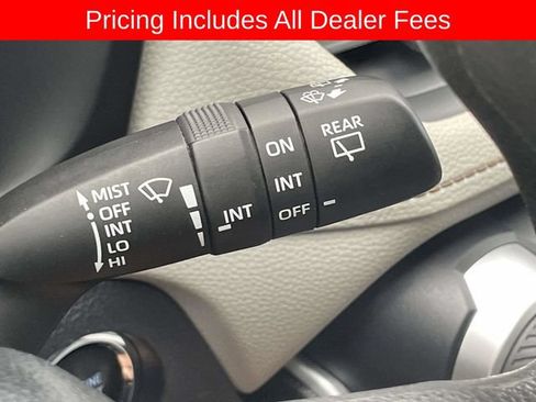 Used 2020 Toyota RAV4 XLE AWD/4WD image 28