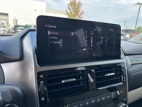 Used 2023 Lexus GX 460 Premium AWD/4WD image 26