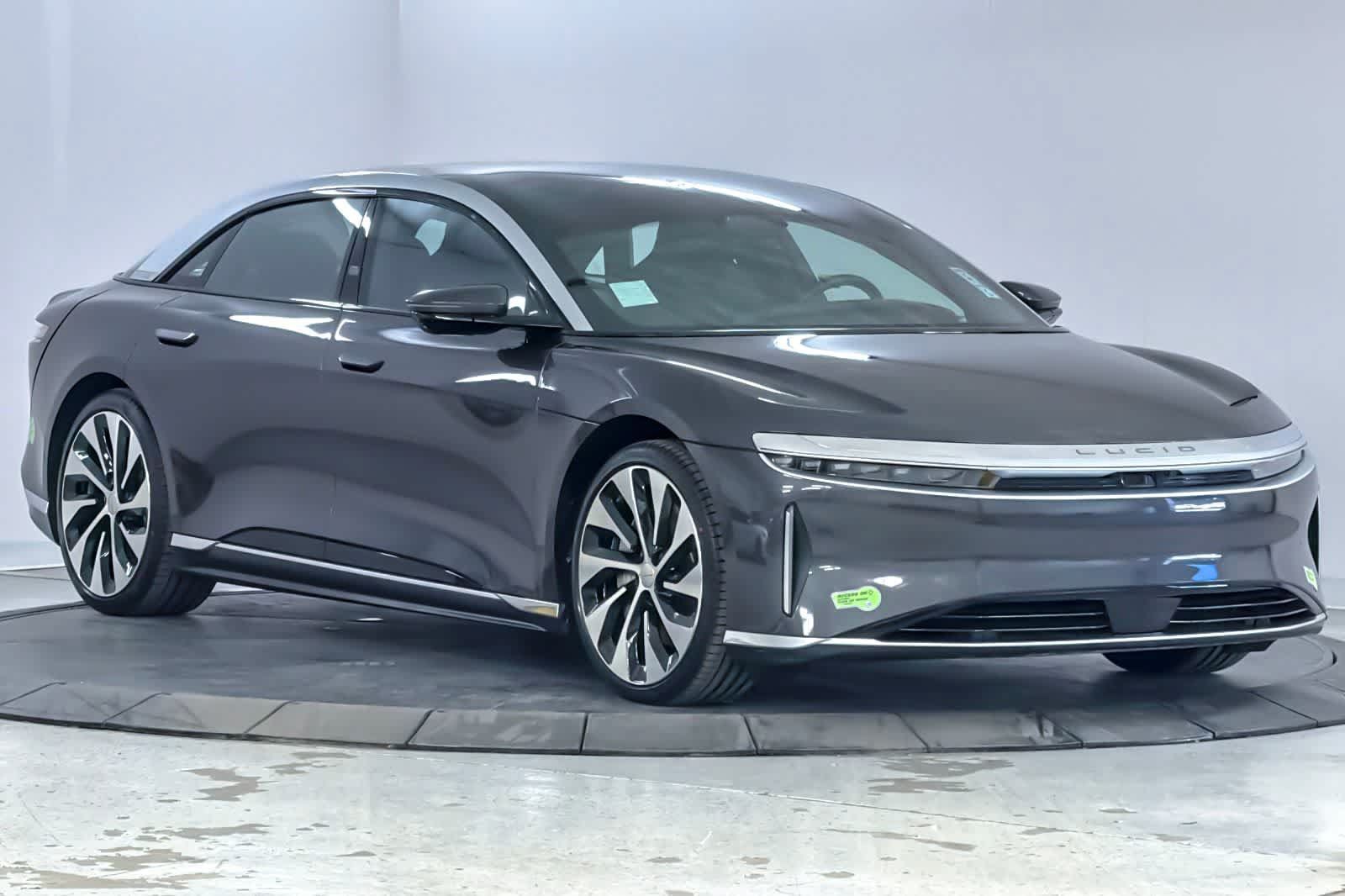 Used 2023 Lucid Air Touring AWD/4WD image 9