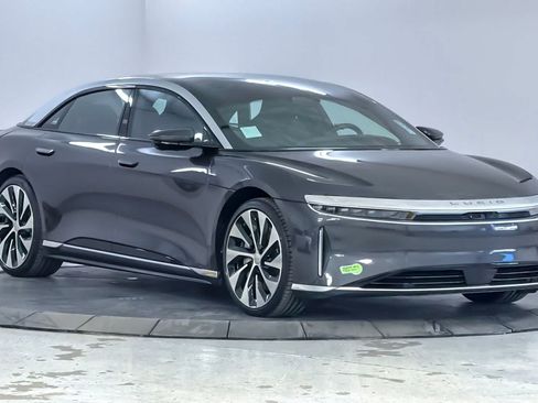 Used 2023 Lucid Air Touring AWD/4WD image 9