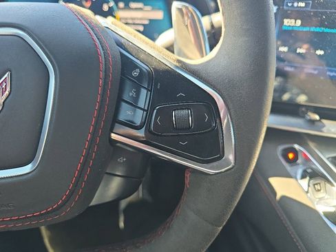 Used 2024 Chevrolet Corvette Stingray Premium Conv w/ Z51 Performance Package RWD image 16