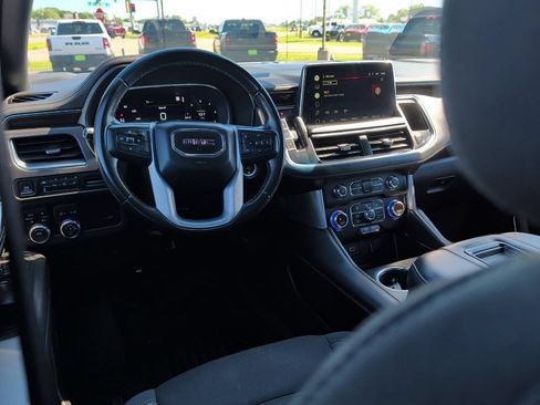 Used 2022 GMC Yukon SLE AWD/4WD image 14