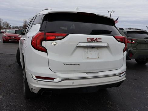 Used 2019 GMC Terrain Denali w/ Advanced Safety Package image 15