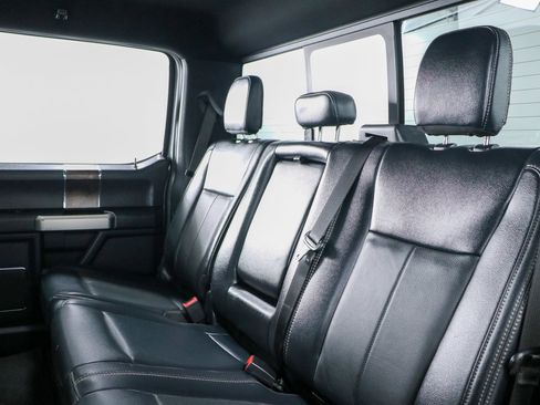 Used 2022 Ford F250 Lariat w/ Black Appearance Package image 26