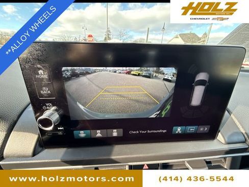 Used 2025 Honda Pilot Touring image 15