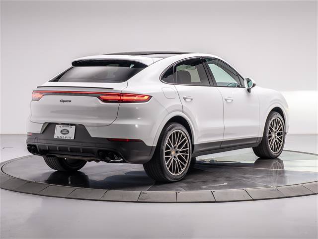 Used 2022 Porsche Cayenne Platinum Edition AWD/4WD image 9
