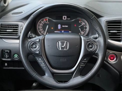 Used 2018 Honda Pilot EX-L image 32